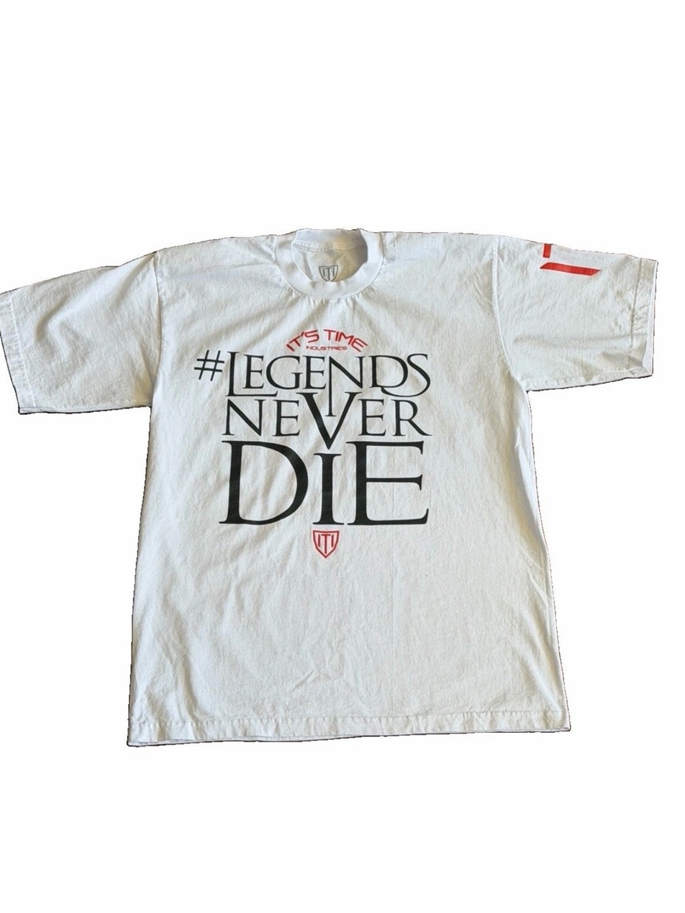 White "Legends Never Die" Graphic T‑Shirt